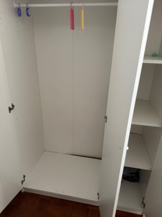 Roupeiro branco ikea