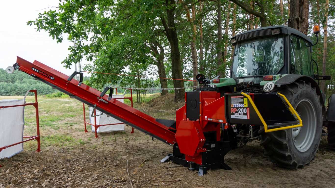 Rębak do gałęzi REMET RP-200 SUPER === rębak walcowy === 17CM