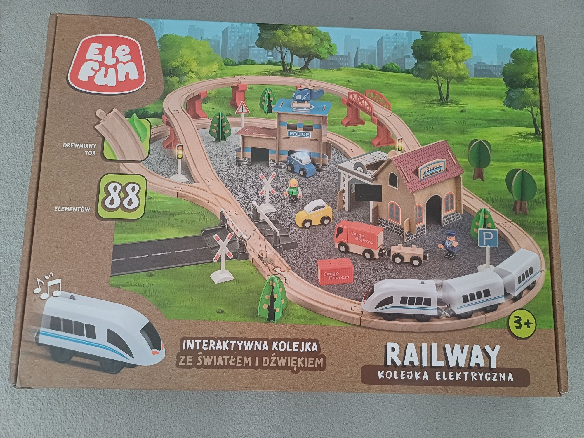 Elefun interaktywna kolejka pociąg,lokomotywa