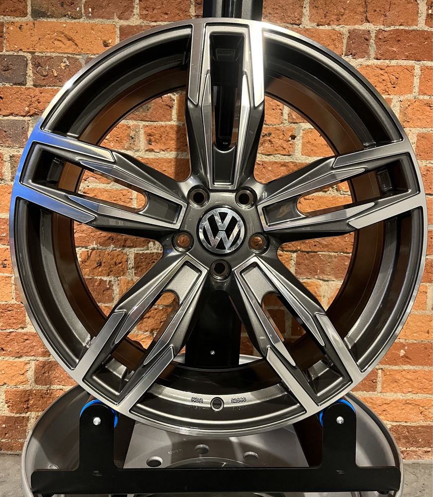 Alufelgi 20 VW Golf 8 Passat B8 Lift 5x112 Nowe Felgi