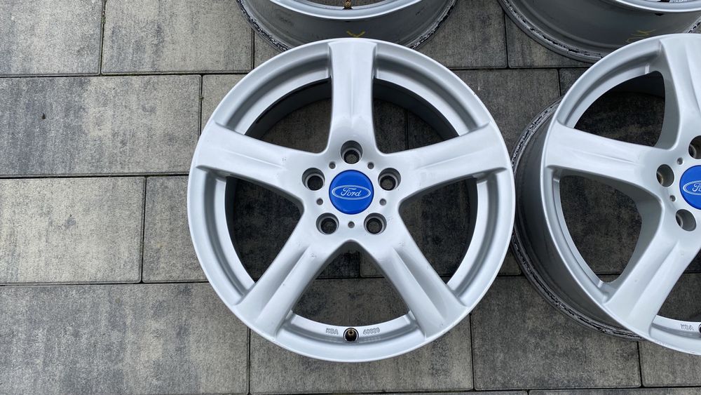 Felgi aluminiowe Enzo do Ford Mondeo 5x108 16 cali Focus C-Max Volvo
