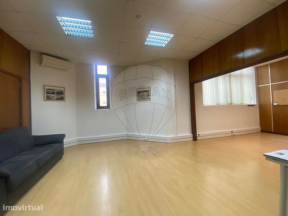 Escritório  para arrendamento