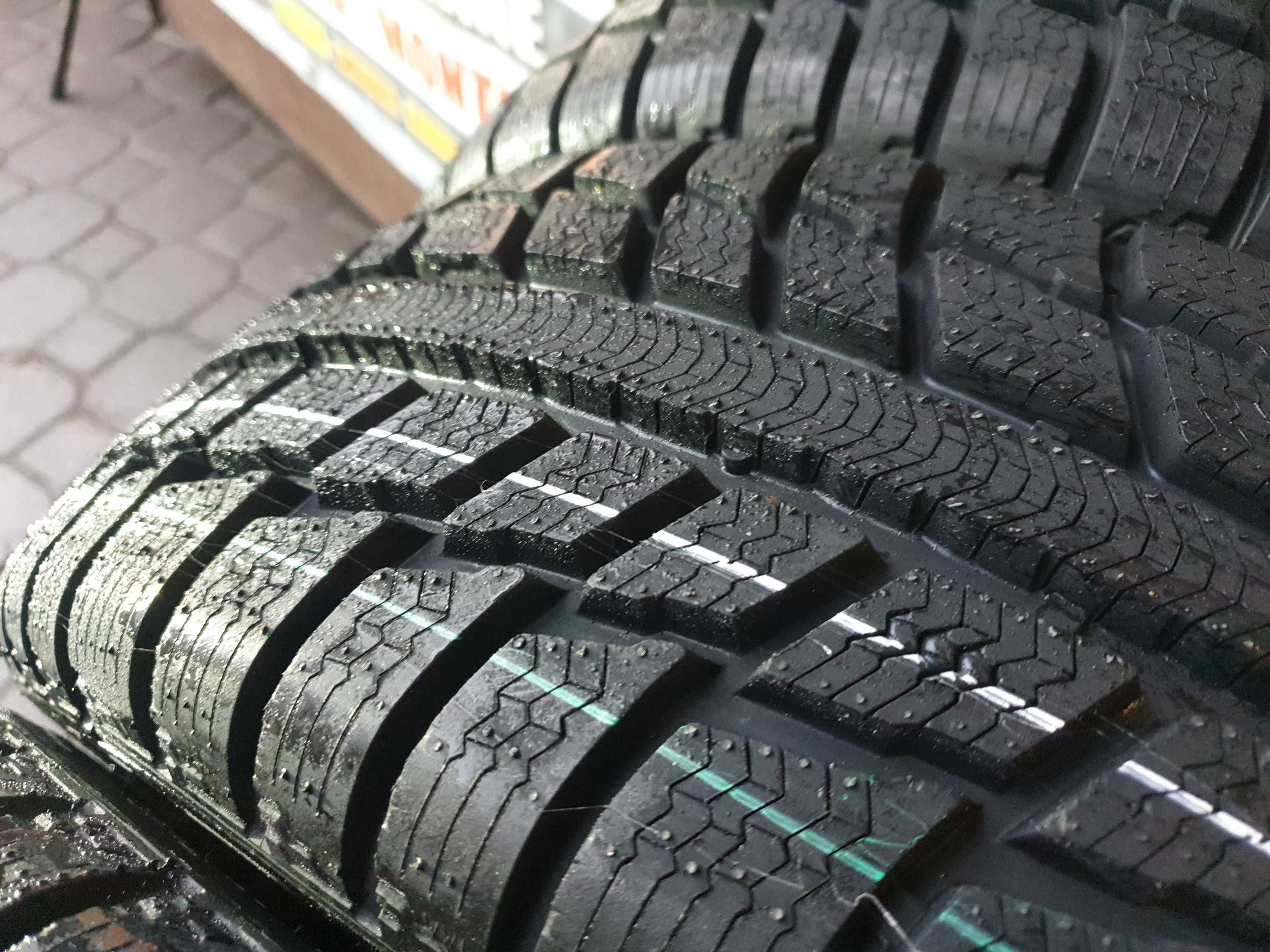 215/55r16 nowe opony zimowe bieżnikowane montaz w cenie