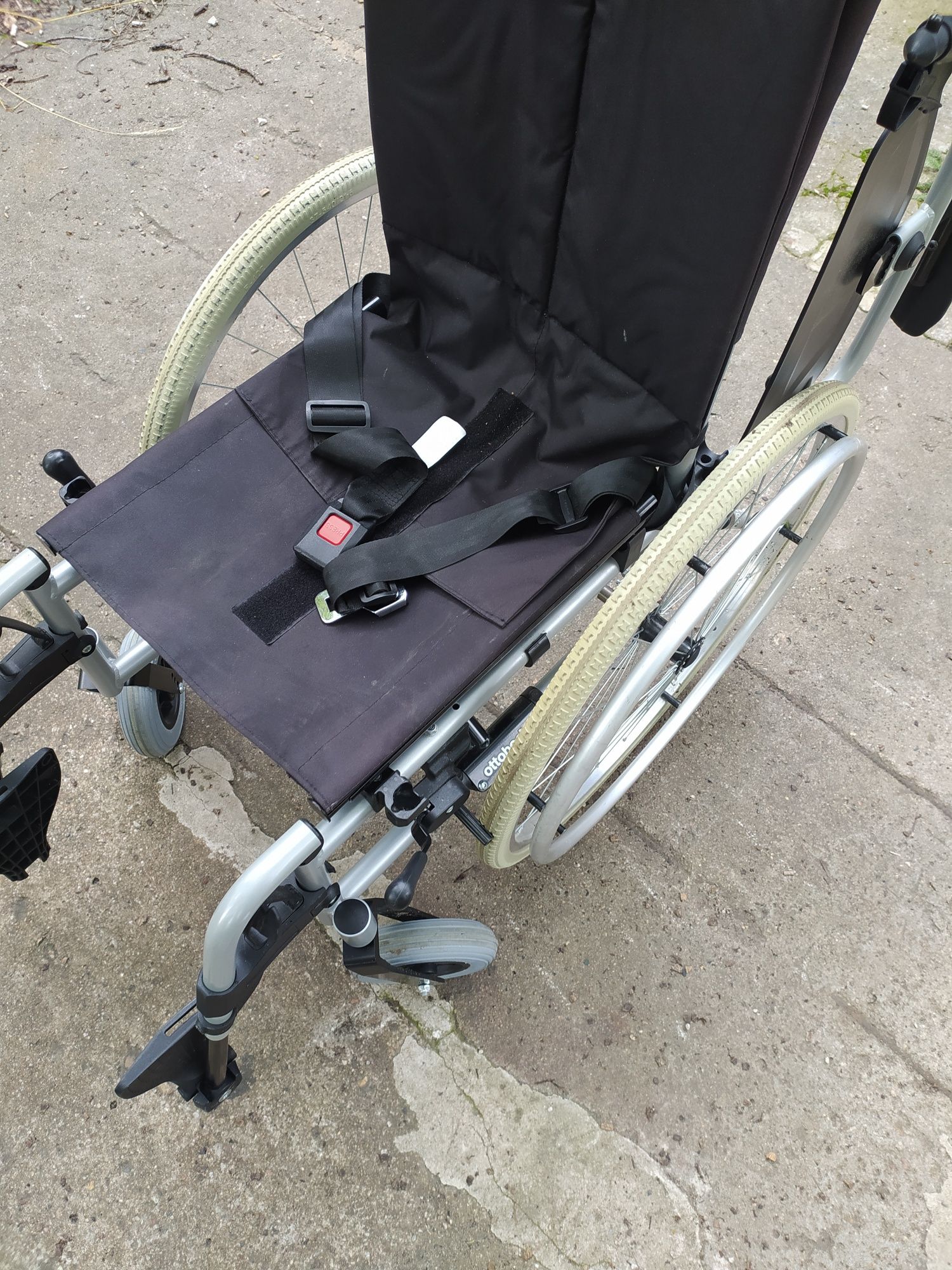 Wózek inwalidzki OTTOBOCK,lekki,aluminiowy+siedzisko nowe+ balkonik