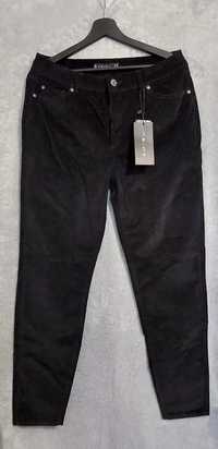 Elastyczne sztruksowe spodnie Amisu 44