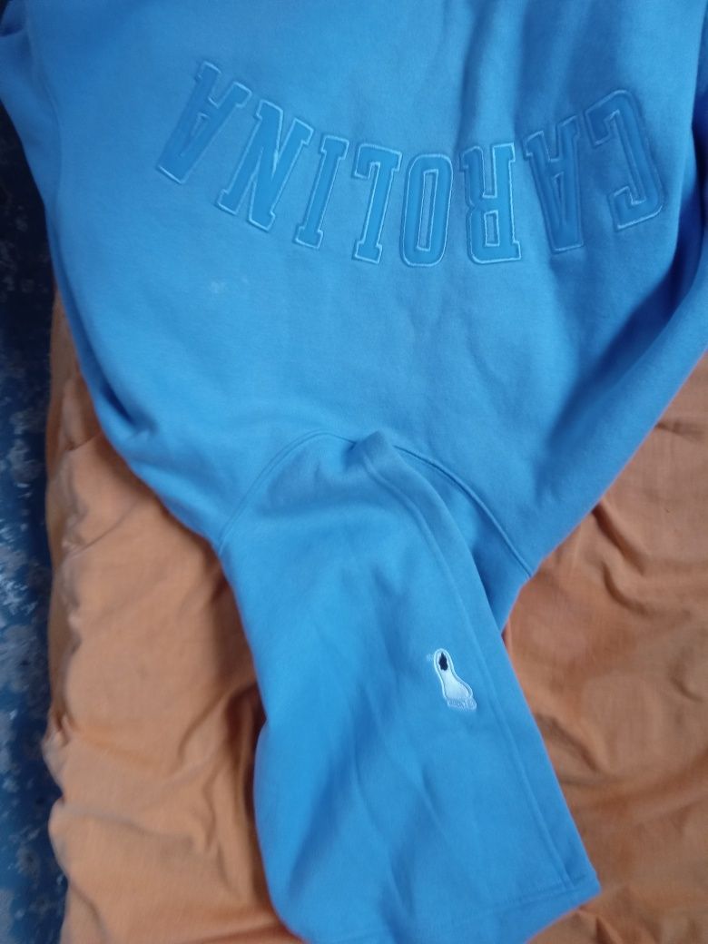 Tanio sprzedam lekko używane ciuchy z Kanady,wszystko na olx i allegro