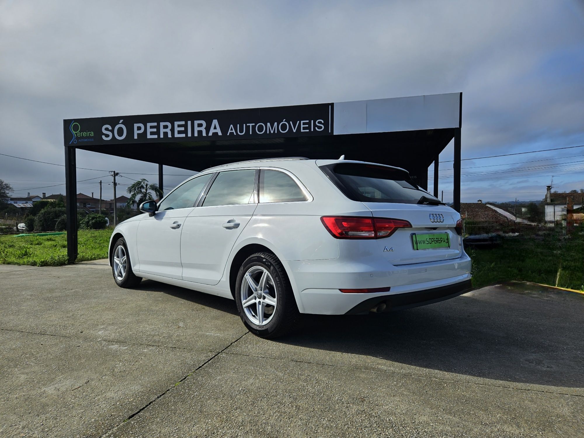 2017 - Audi A4 Avant 2.0 TDI 150cv