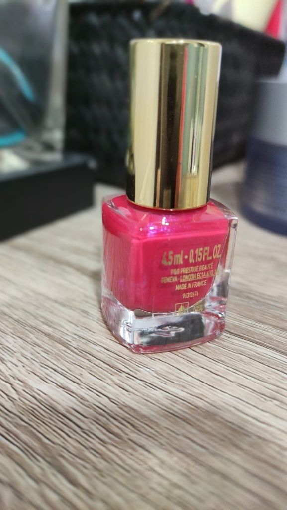 Mini verniz ESCADA (4.5ml)