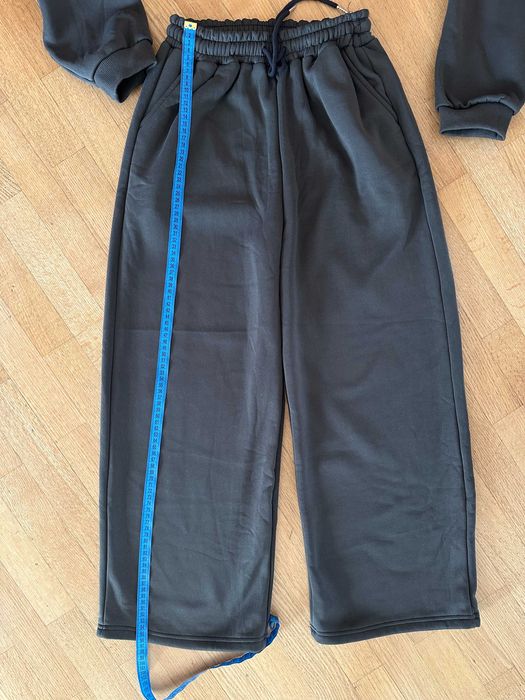 Ciepły strój sportowy damski