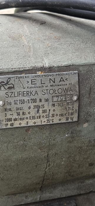 Wiertarka stołowa,  pionowa plus wiertła