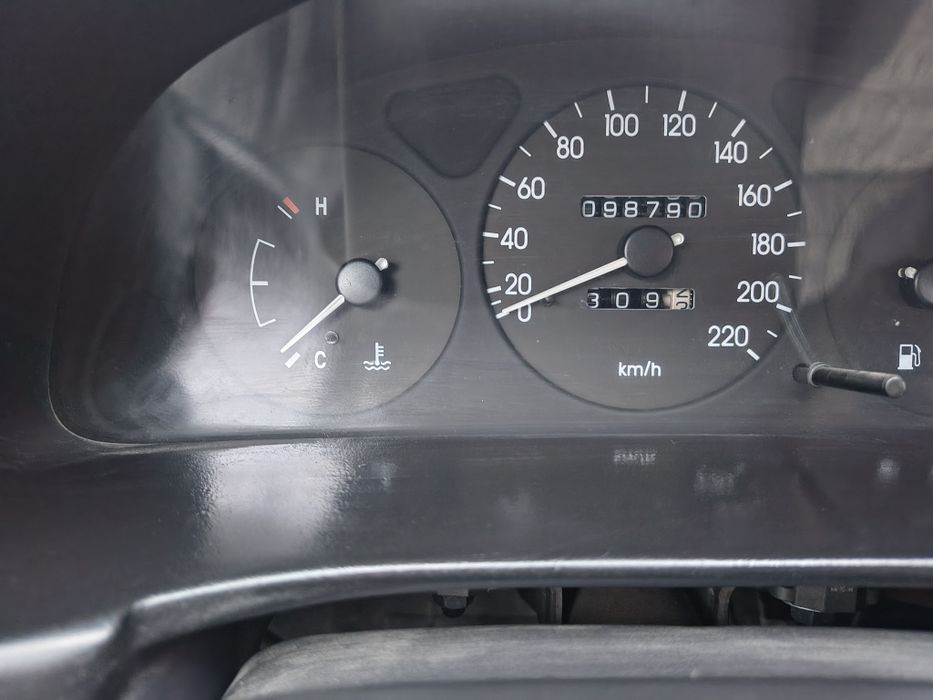 Продам Sens 1,3 SX 2012