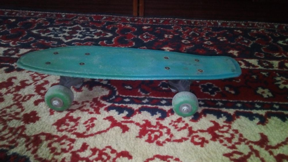 Скейтборд в хорошому стані