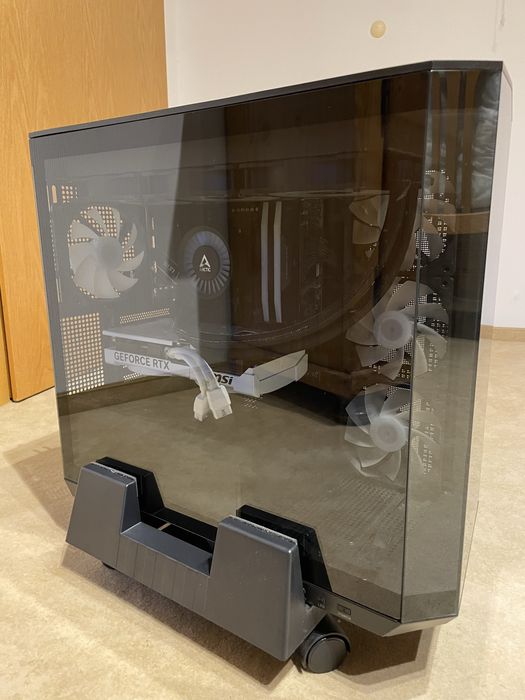 PC Gaming MSI Edition – Ryzen 7 8700F + RTX 5070 (3 Anos de Garantia)