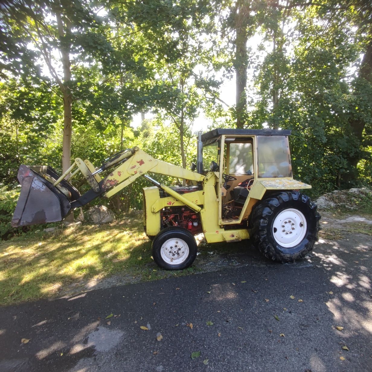 Massey Ferguson 30e  tur rewers elektryczny wspomaganie