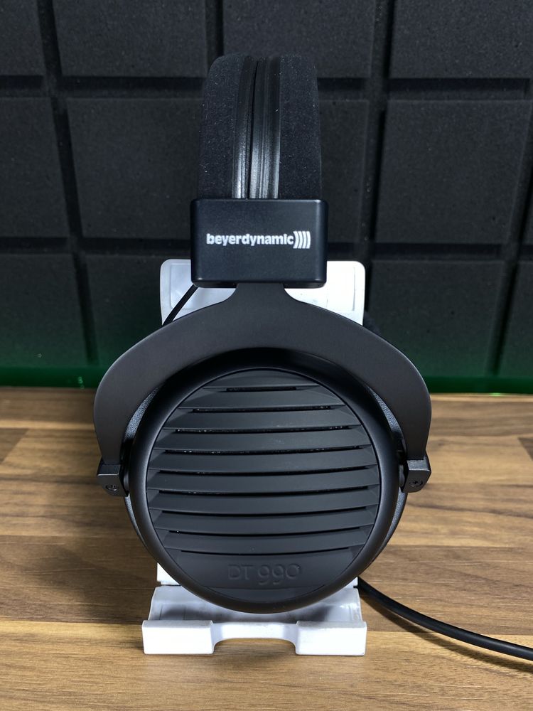 Beyerdynamic DT 990 Black Special Edition 250 ohm