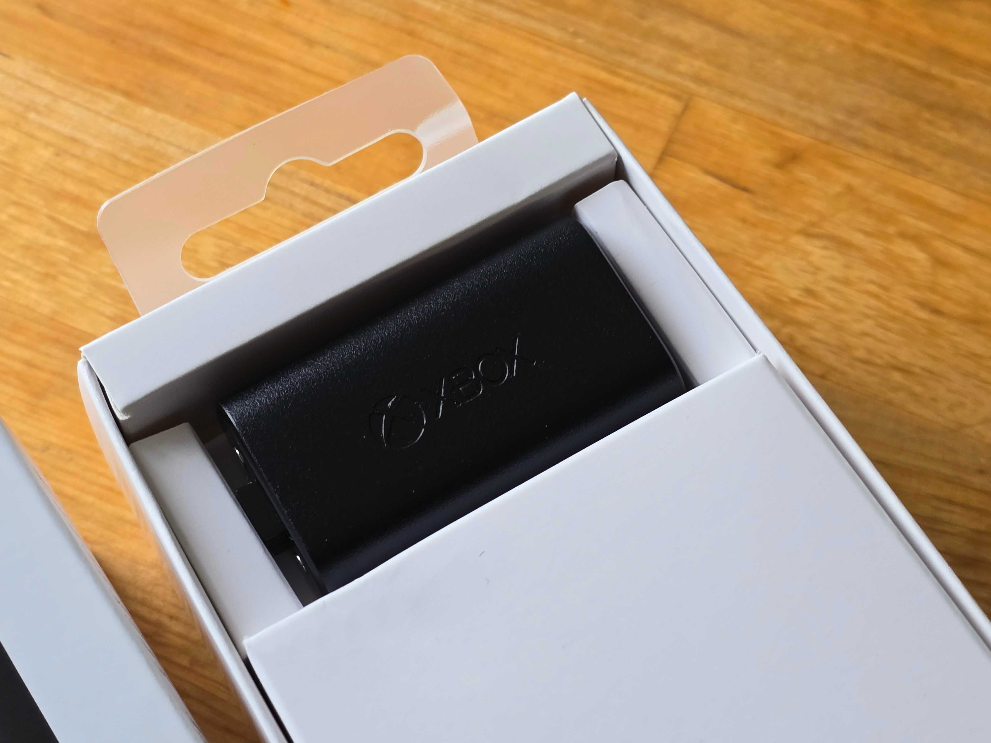 Акумуляторна батарея Microsoft Xbox Rechargeable Battery (SXW-00002)