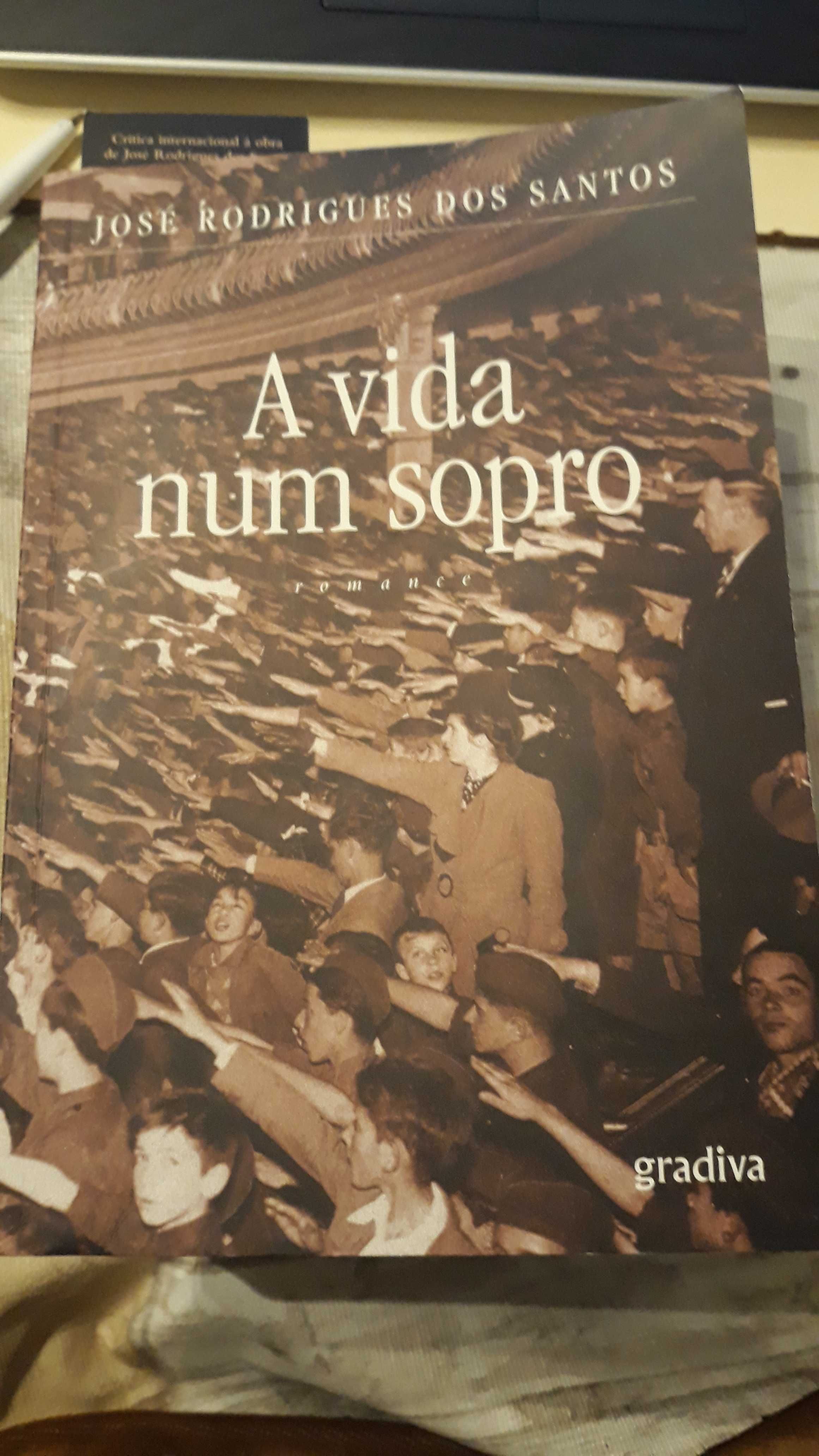 Livro 'A vida num sopro'