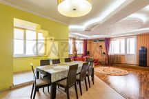Продаж квартири, вул. Анни Ахматової, Позняки, Дарницький р-н