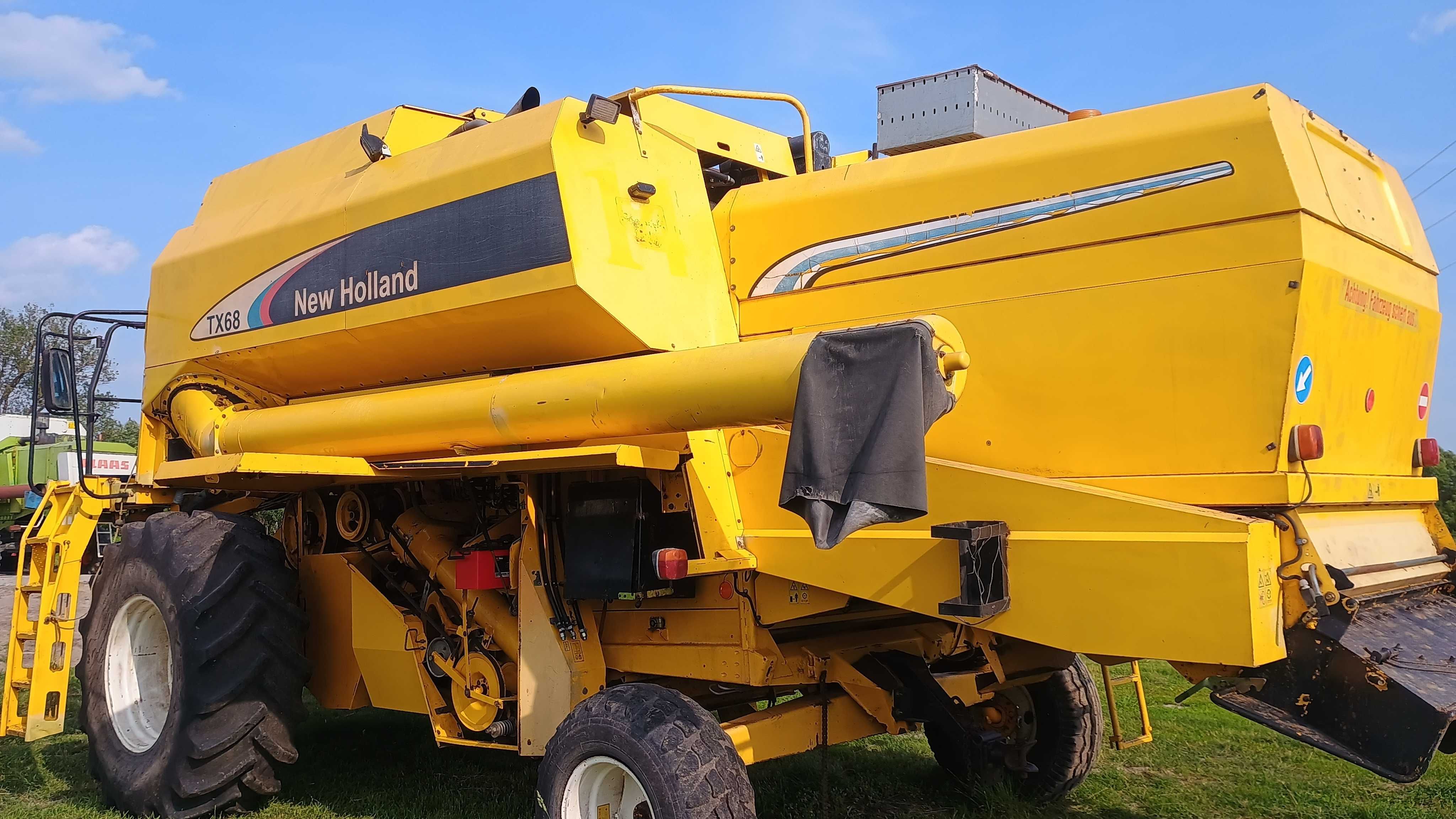 комбайн NEW HOLLAND TX68