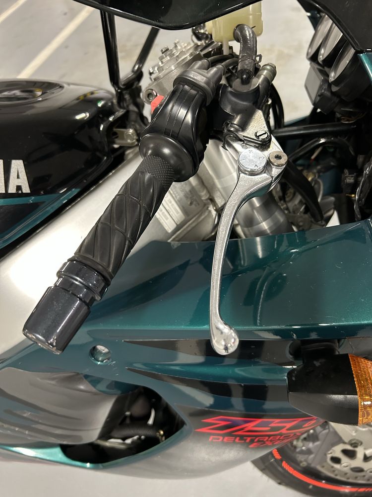 Yamaha YZF 750R 95