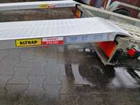 Najazdy aluminiowe ALTRAP do lawet 250cm 3 tony