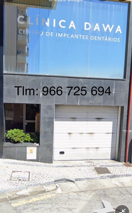 Alugo garagem fechada