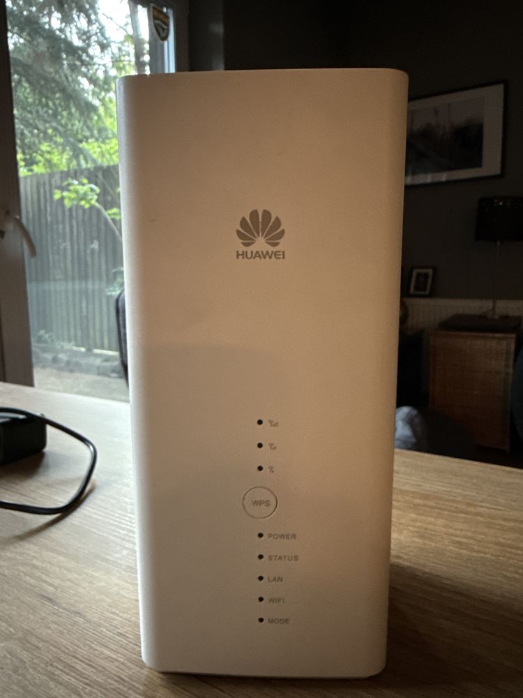 Router Huawei B618s-22D LTE  bez simlocka