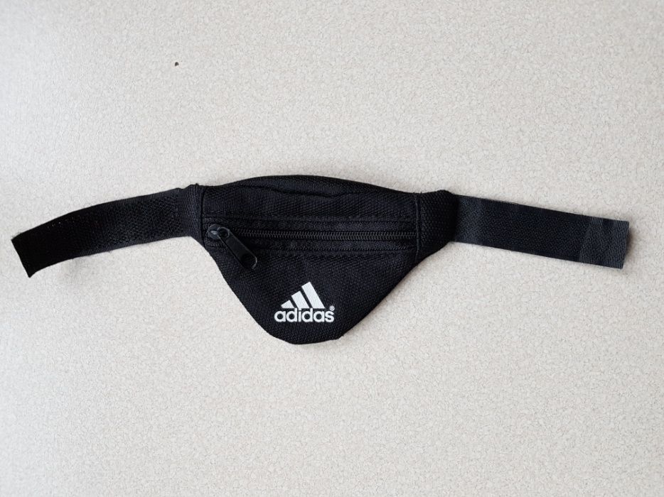 Adidas - Uchwyt na telefon na ramię