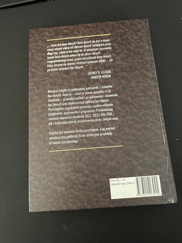 Podstawowy wykład z systemów baz danych J.D. Ullman, J. Widom
