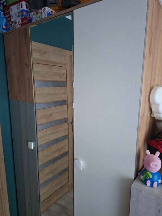 Sprzedam szafę Agata meble