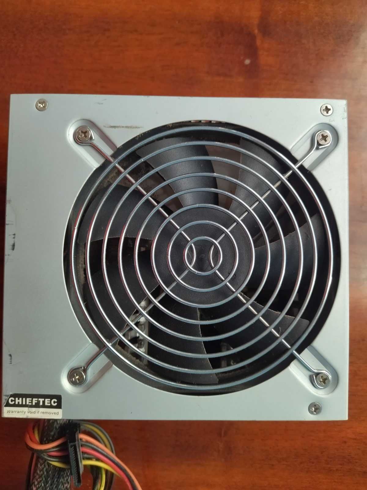 Продаю Блок Питания Для Компьютера CHIEFTEC 450W