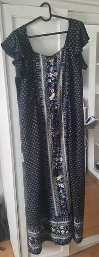 Granatowa sukienka we wzorek C&A