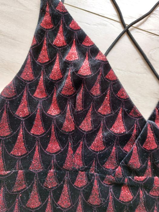 Welurowa koszulka damska