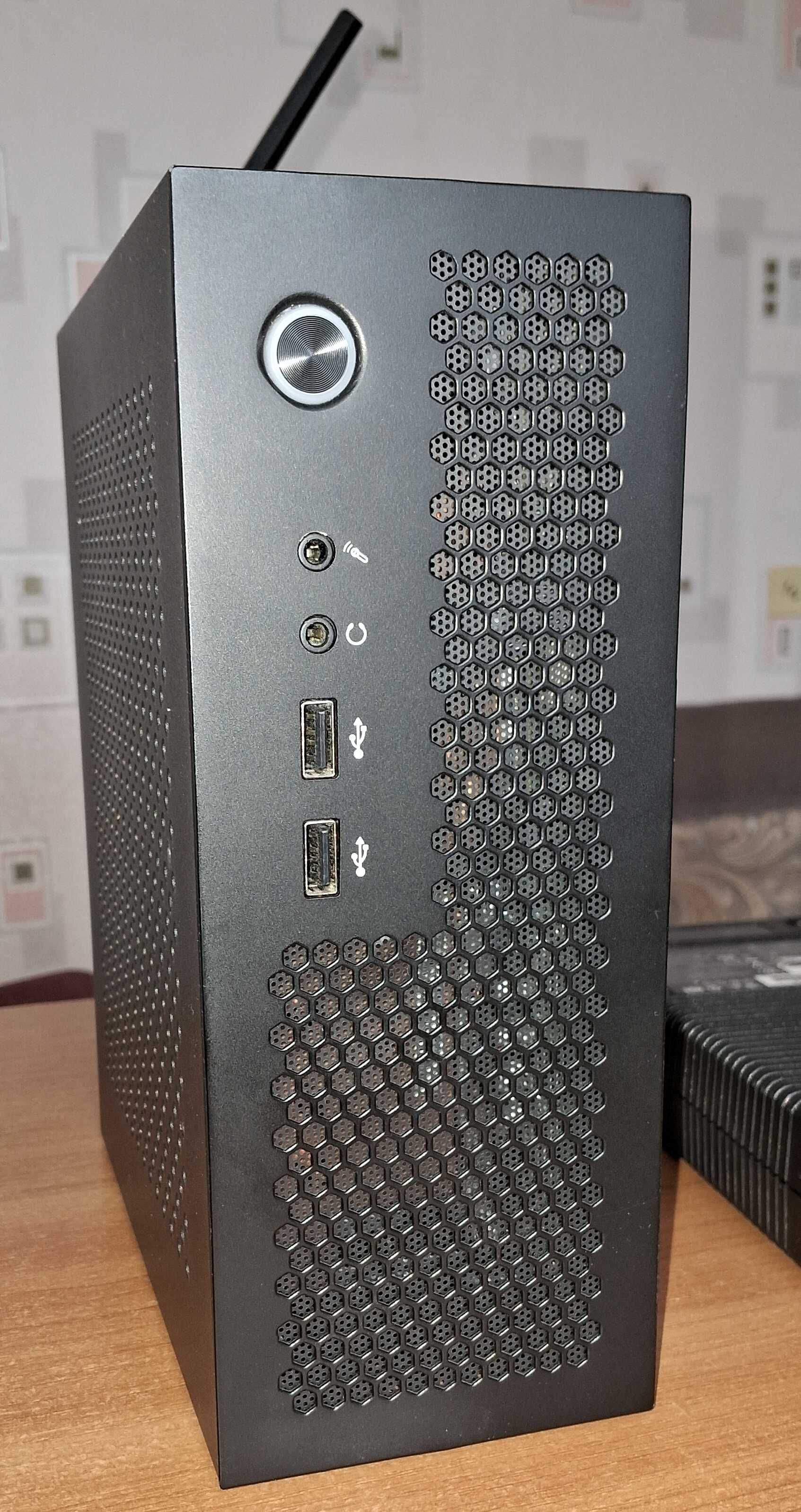 Cистемник Xeon E-2276M 32Gb DDR4 Quadro P4000/8Gb  512Gb SSD