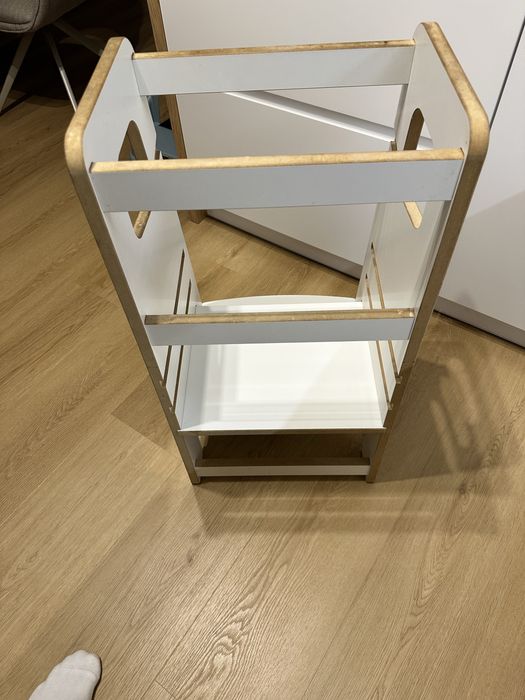 Kitchen Helper/ Pomocnki Kuchenny