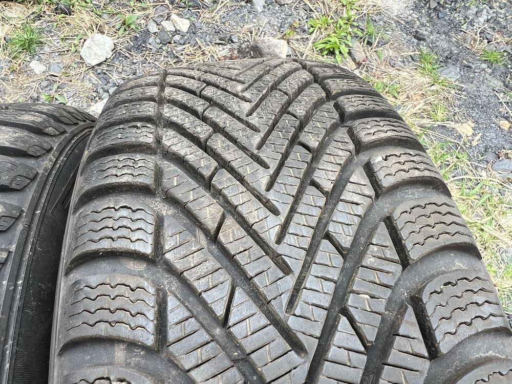 4xopona zimowa PIRELLI w rozmiarze 205/55 R16