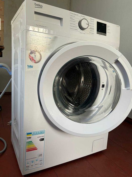 Пральна машина BEKO WUE6511XWW 6 kg