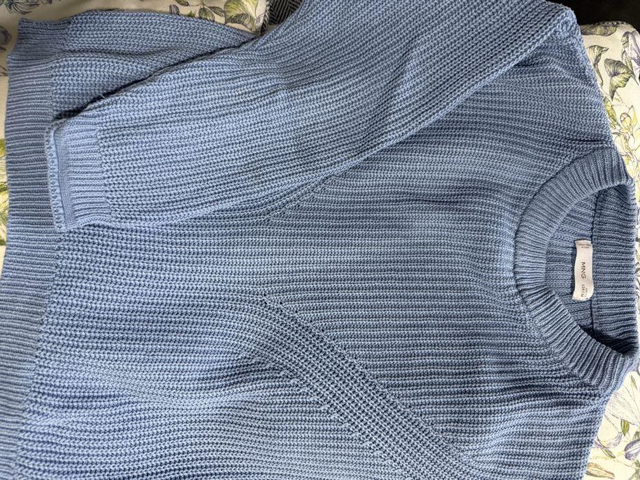 Mango sweter  128 dla dziweczynki