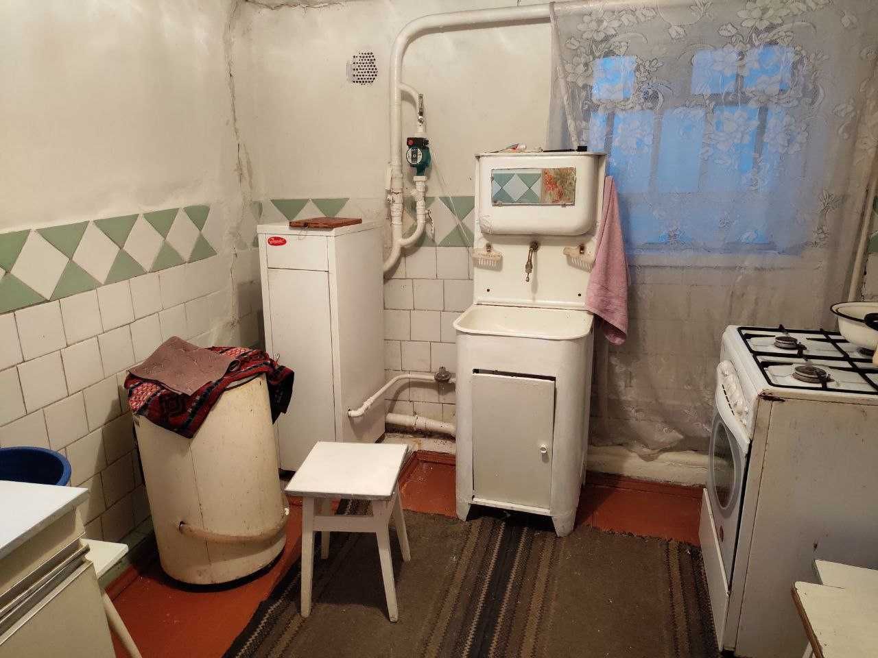 Продається житловий  Будинок 2-кімнати Крошня