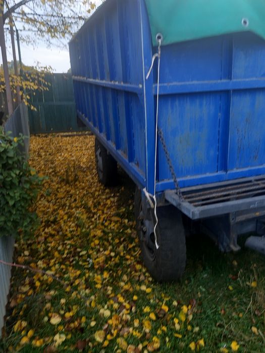 Прицеп бортовой тракторный