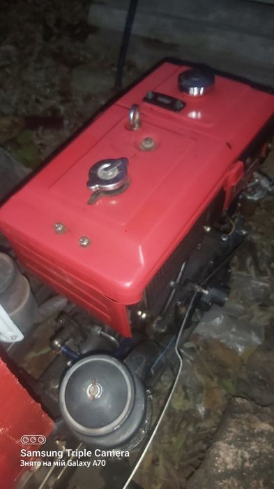 Двигун мотоблока 8 к.с. з дуже малим напрацюванням.