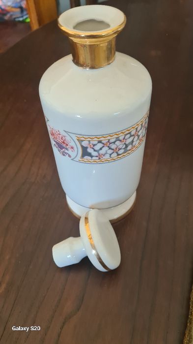 Louça vista alegre totalmente nova