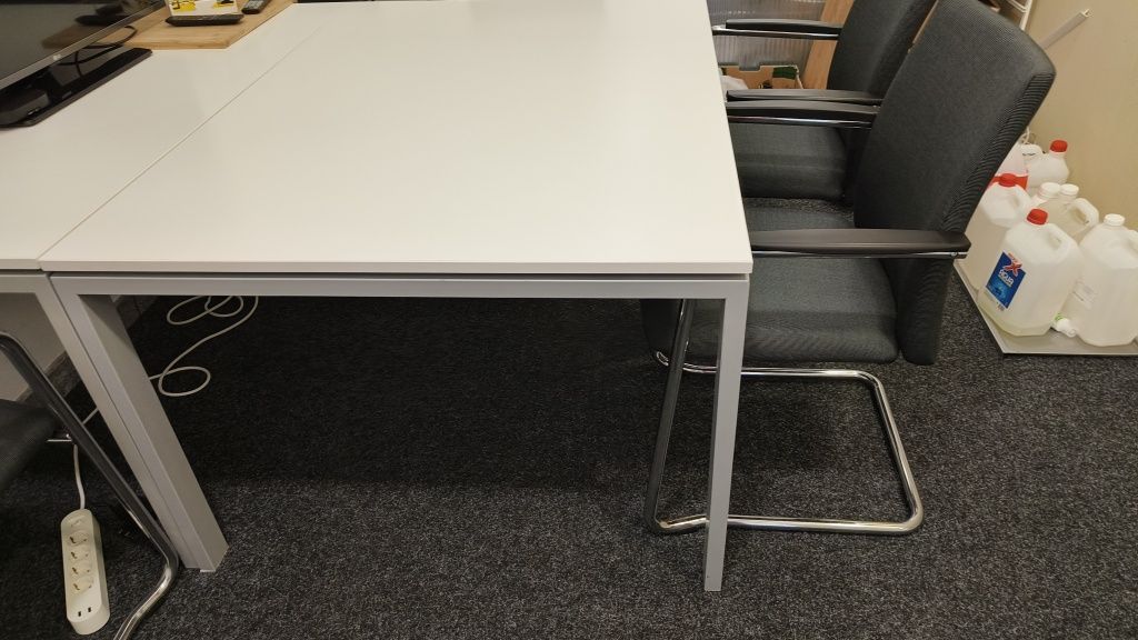 Mesa reuniões / secretaria XL, linha quadra da sotubo