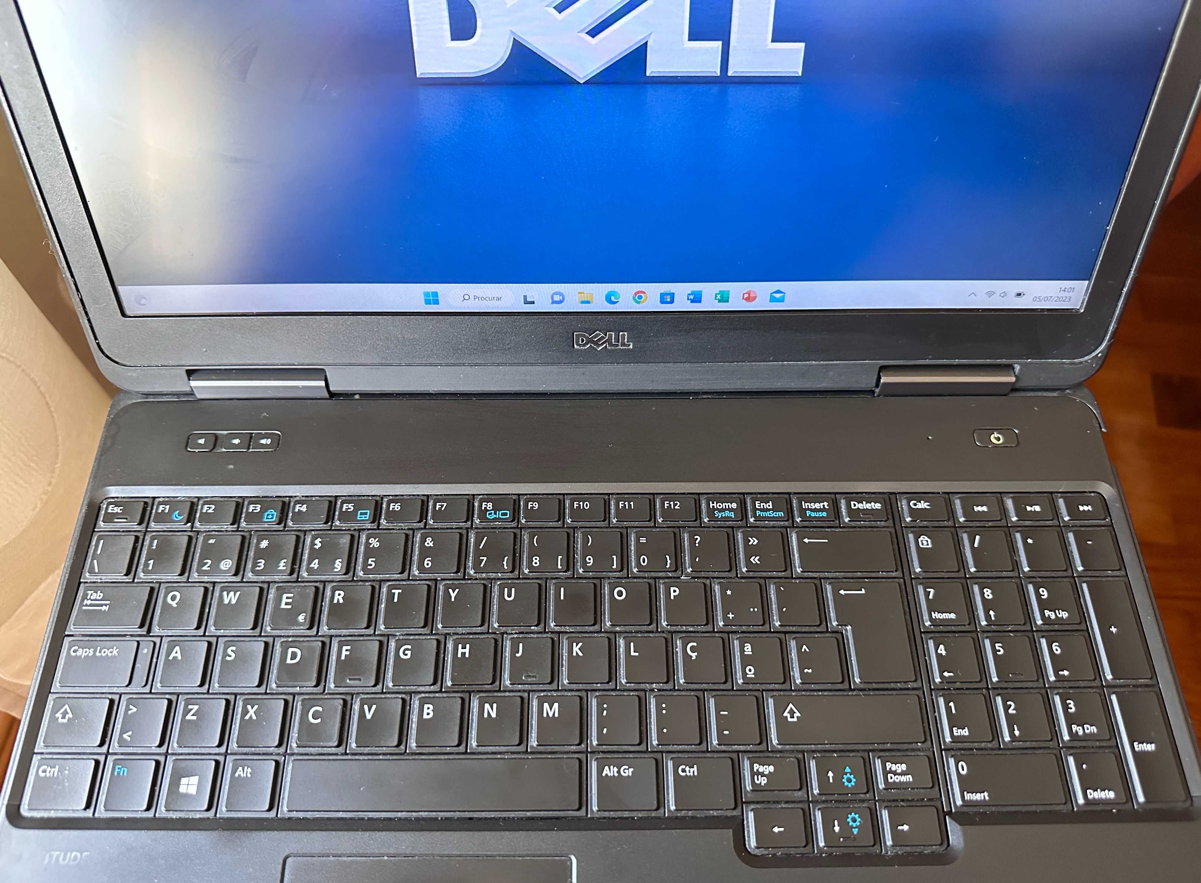 Dell Latitude E5540 15.6"FullHD/i5-4300U/16Gb Ram/Ssd 250Gb