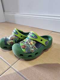 CROCS buty dla dziecka z żółwiami Ninga