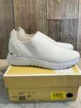 Białe sneakersy, buty Michael Kors Jasmine Slip On 37