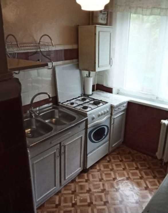 Продам 3х комнатную  отличную  квартиру на Черемушках