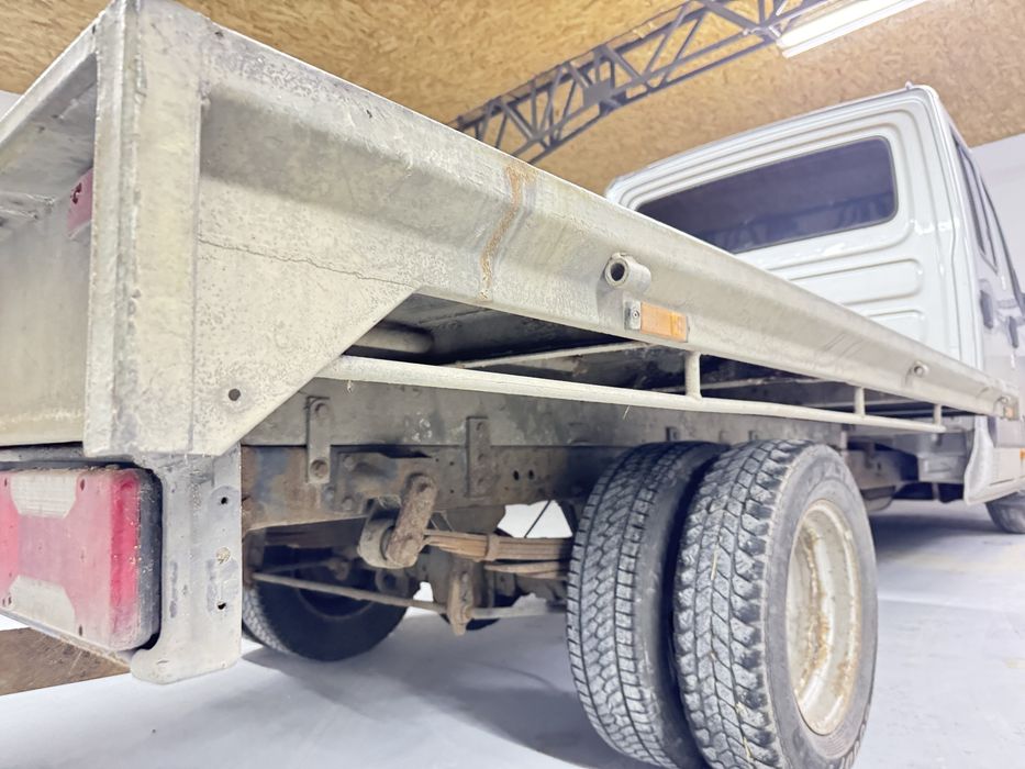 Вантажна платформа