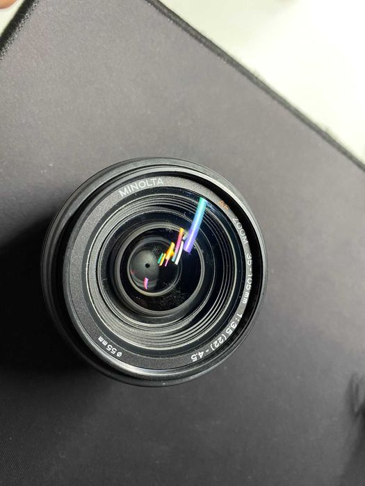 Objetivas Minolta retiradas de uma câmara Minolta 5700i