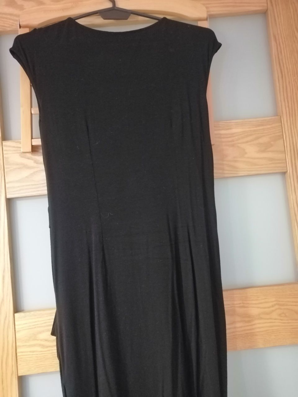 Sukienka czarna  Solar